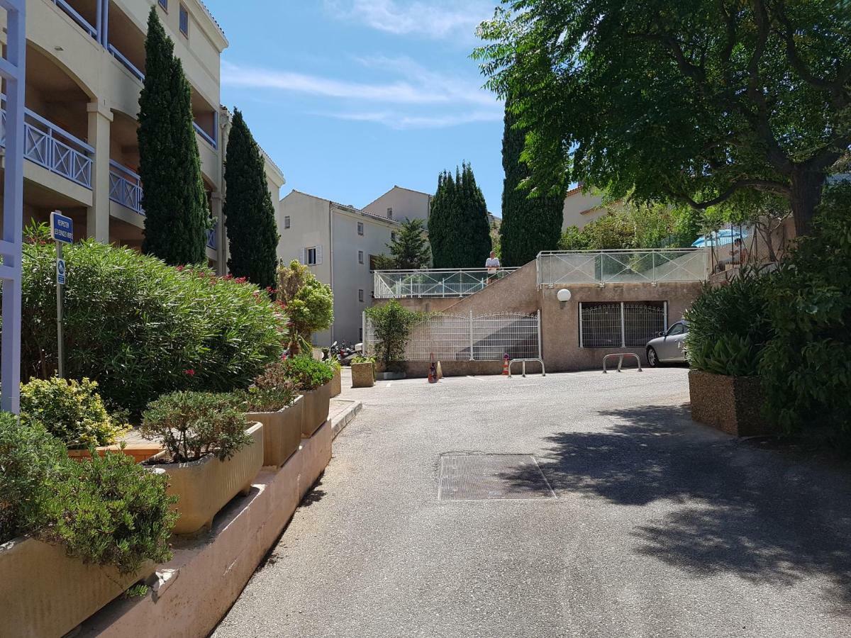 Les Marines De Tamaris Apartment La Seyne-sur-Mer Luaran gambar